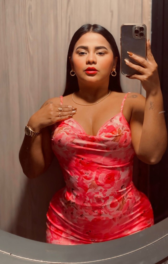 VALERY SUPER CARIÑOSA E IMPLICADA