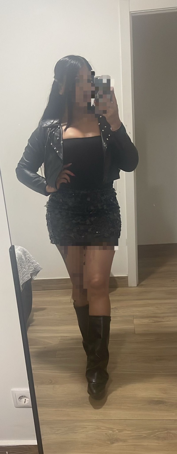 LATINA CON CUERPO DE LUJO PARA PECAR