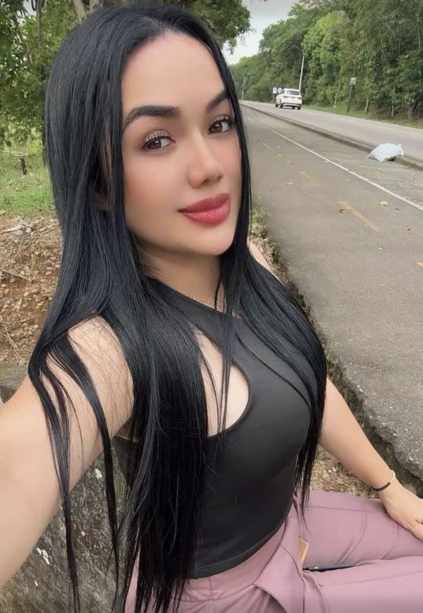 NUEVA EN LA ZONA PARA TÍ TE INVITO A VIVIR UN MOM