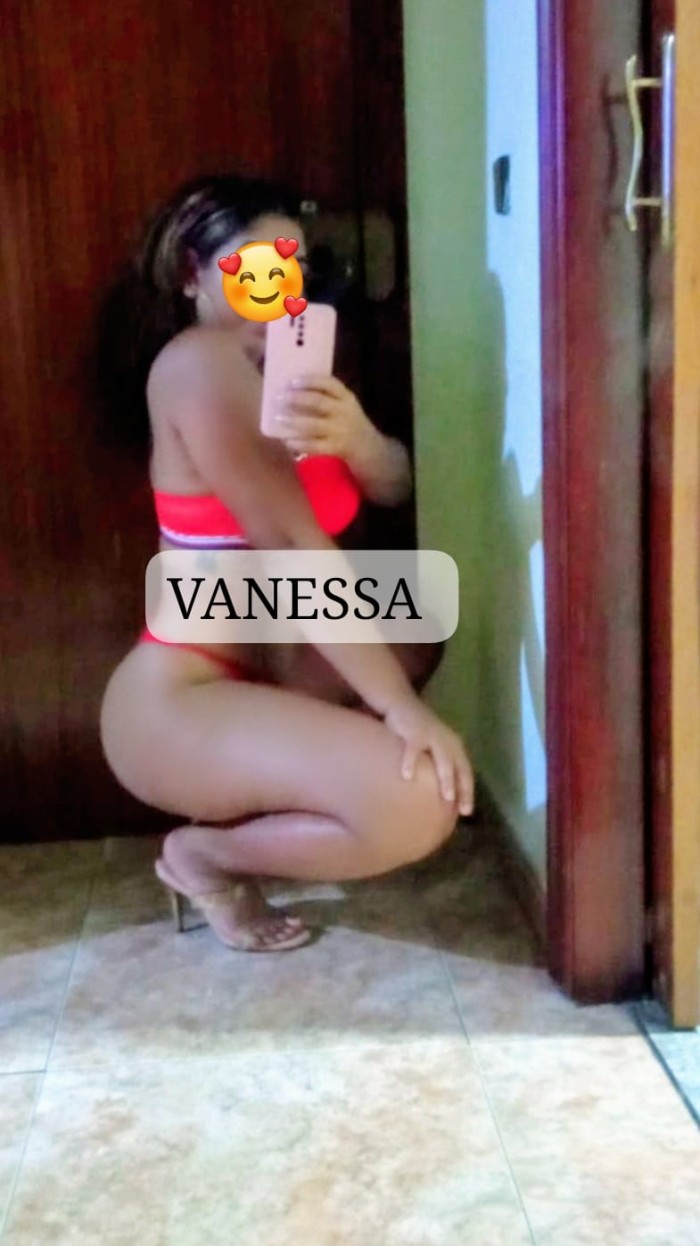 EN TUDELA SEXO FIESTA MORENAZA ARDIENTE FIESTERA