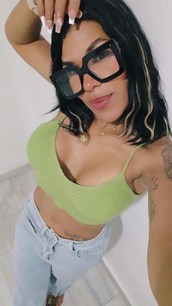 latina juguetona disponible para ti! PLAYA LAS CANTERAS
