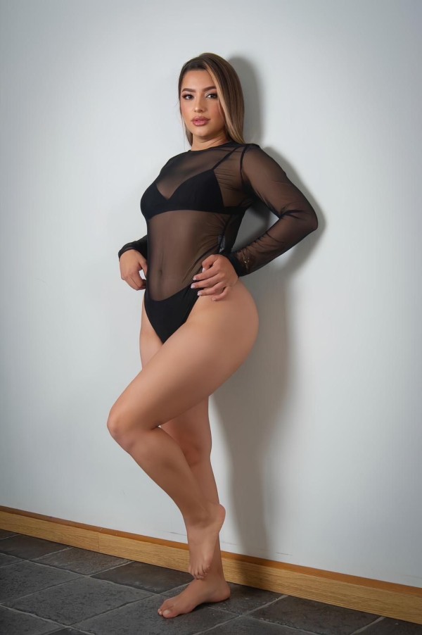 Hermosa rubia en marbella centro