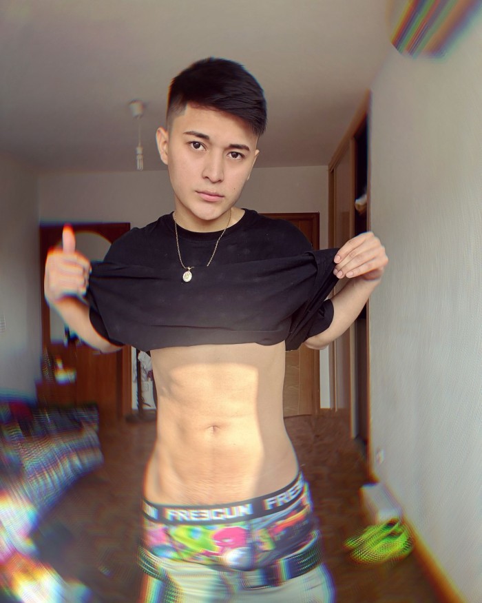 GIGOLO ACTIVO PASIVO COLOMBIANO CALIENTE