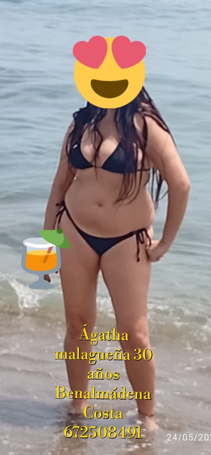 Malagueña, viciosa, ninfómana, fiestera
