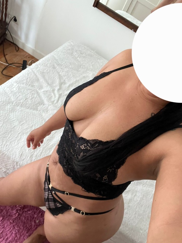 COLOMBIANA RECIEN LLEGADA