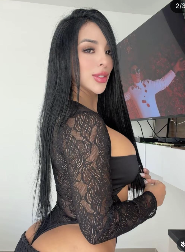 LAURA 27: COLOMBIANA ADICTIVA, HAGO TODO