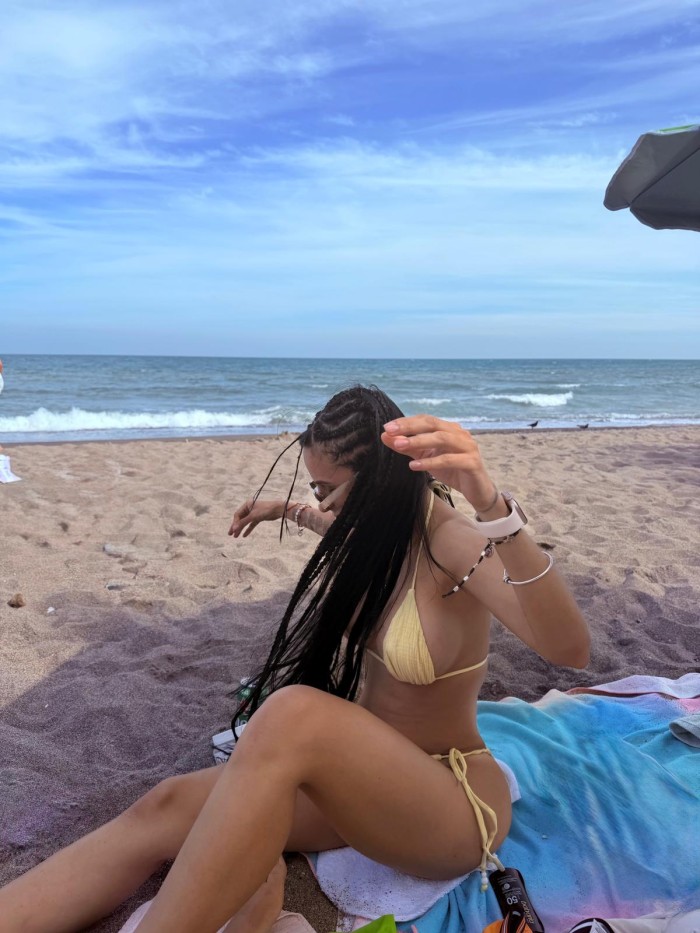 ARDIENTE SENSUAL ENCANTADORA DIOSA DEL SEXO