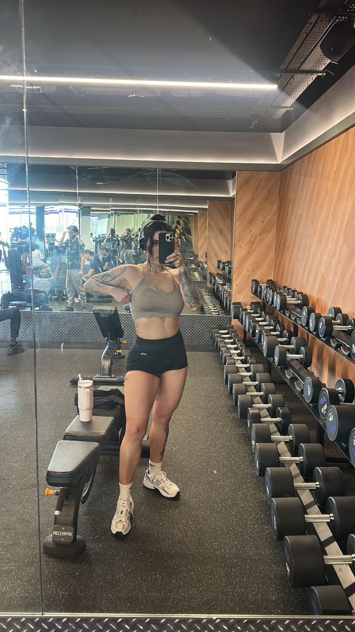 GIZELLE HERMOSA ESCORT NOVEDAD EN PALMA -671445459