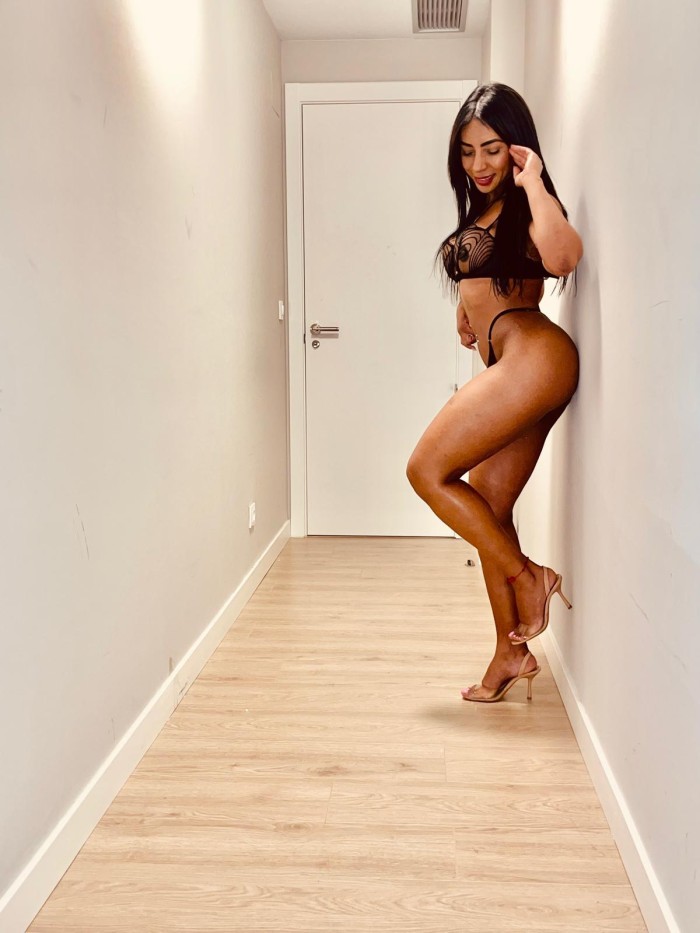 ESCORT SEXY CURIOSA MUY ATRACTIVA E IMPLICADA 24H