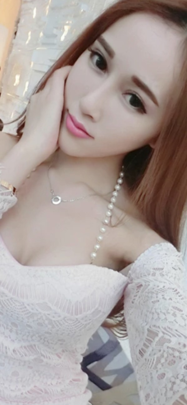 Las bellezas sexys lo aceptan todo