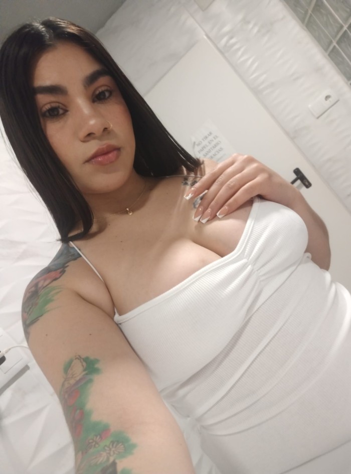 SENSUAL Y PROVOCATIVA