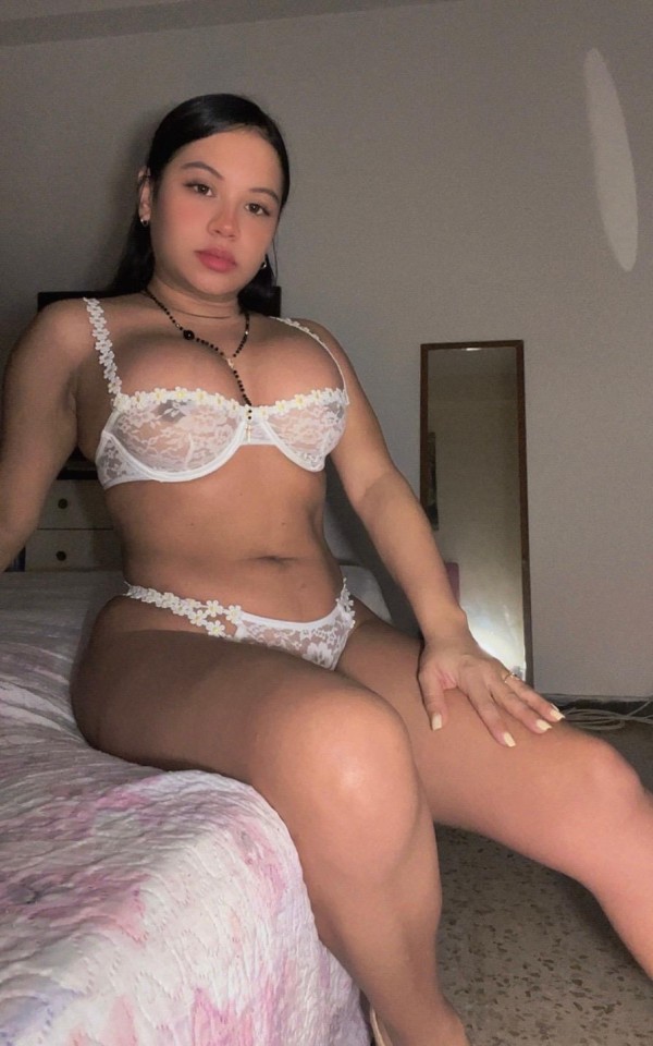 ESTOY CACHONDA 24h disponible francés natural TRATO DE NOVIOS FIESTERA