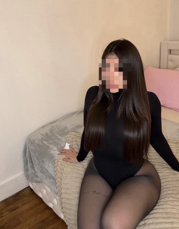 LA DIOSA DEL SEXO ME ENCANTA LA POLLA BIEN DURA