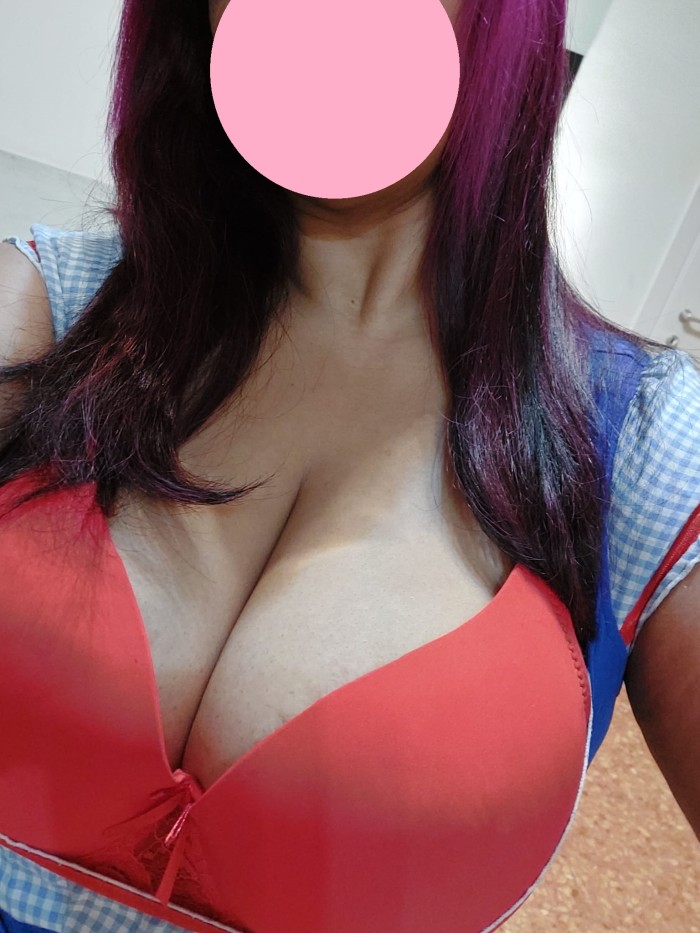 MULATA DOMINICANA GUAPISIMA 35 AÑOS REGRESO 24H
