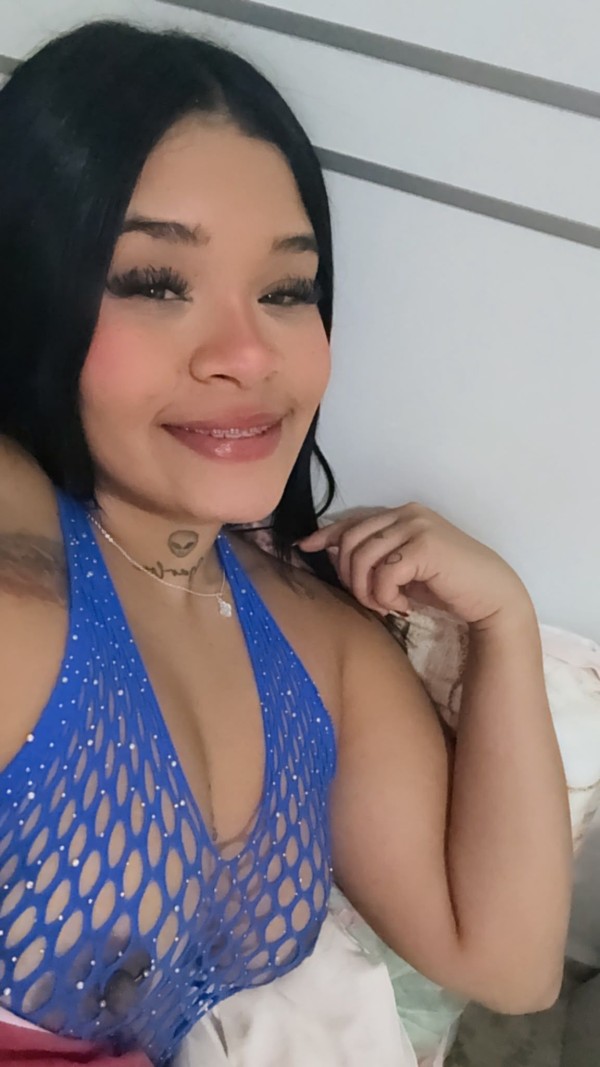 VICKY NOVEDAD, HAGO DE TODO LO QUE BUSCAS