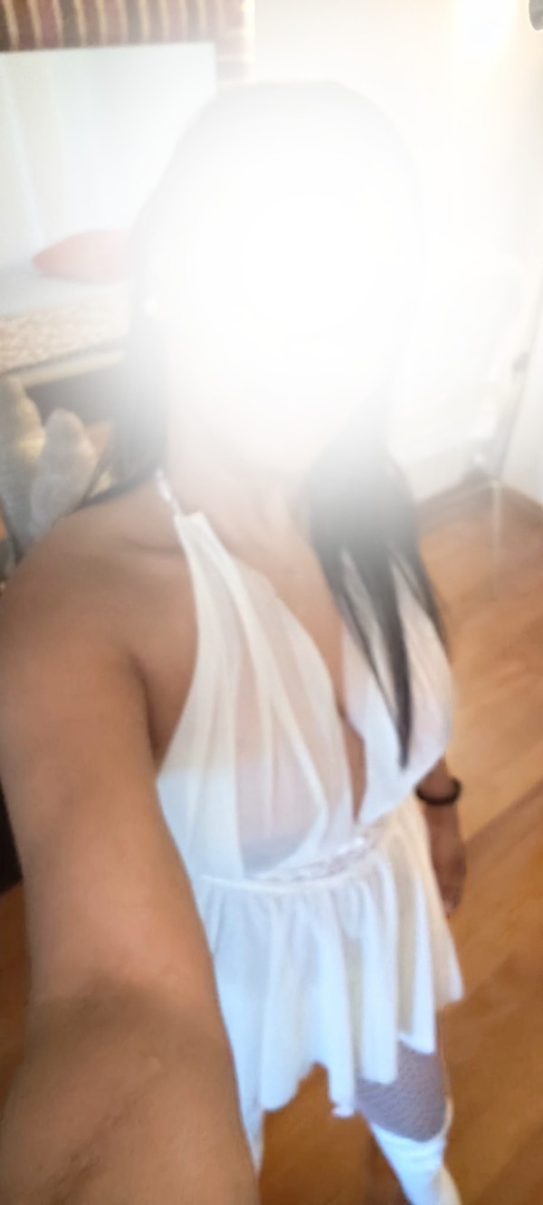 Ven a ver esta mamasota hermosa