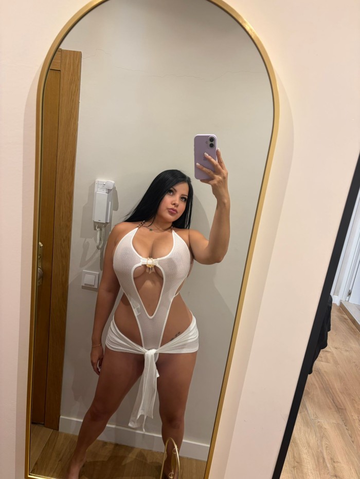 HERMOSA SENSUAL APASIONADA DIOSA DEL SEXO