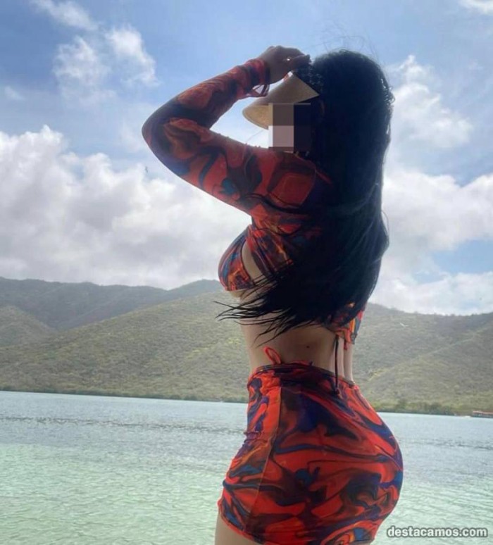 Venezolana 30 Años masaje y sexo a tope sin prisas