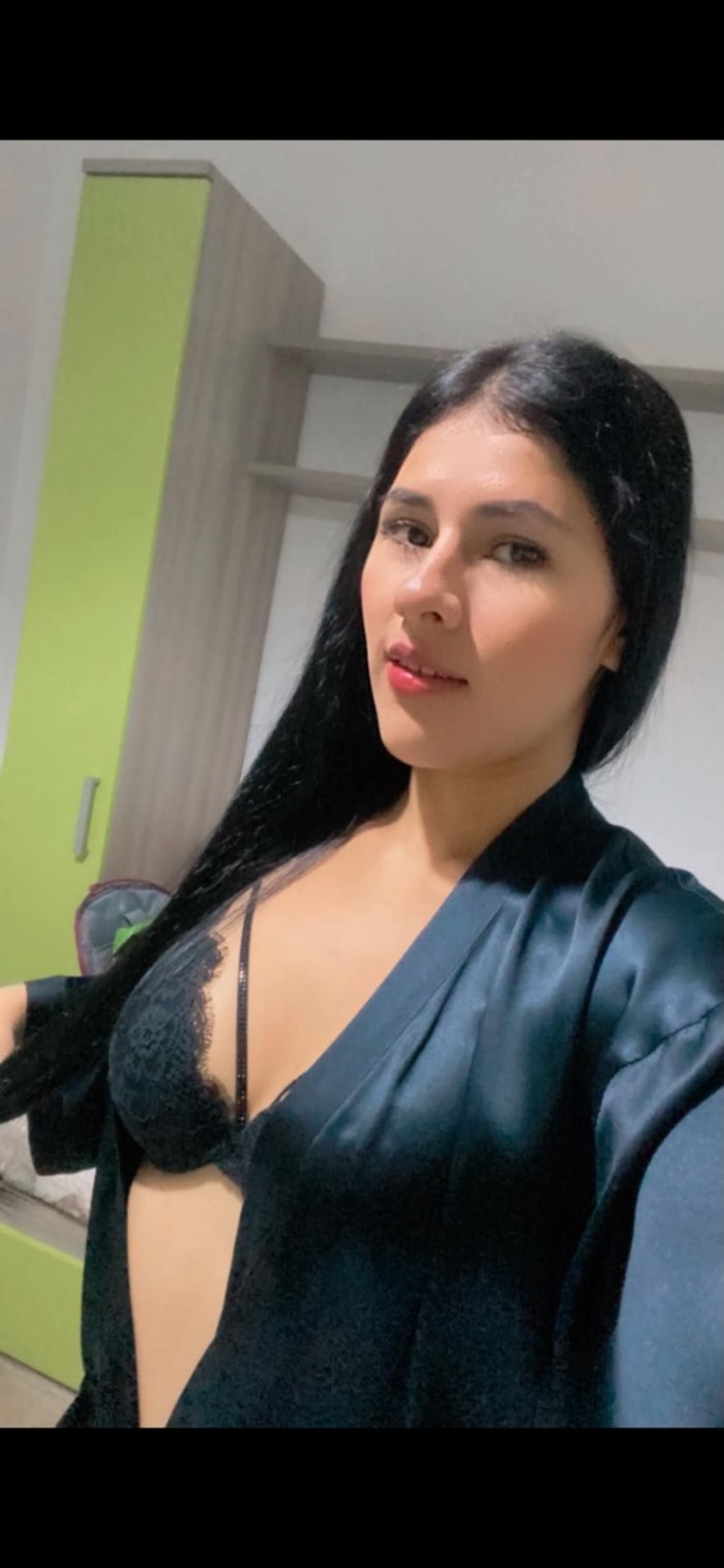 DISPUESTA A CUMPLIR TUS DESEOS, 603909579