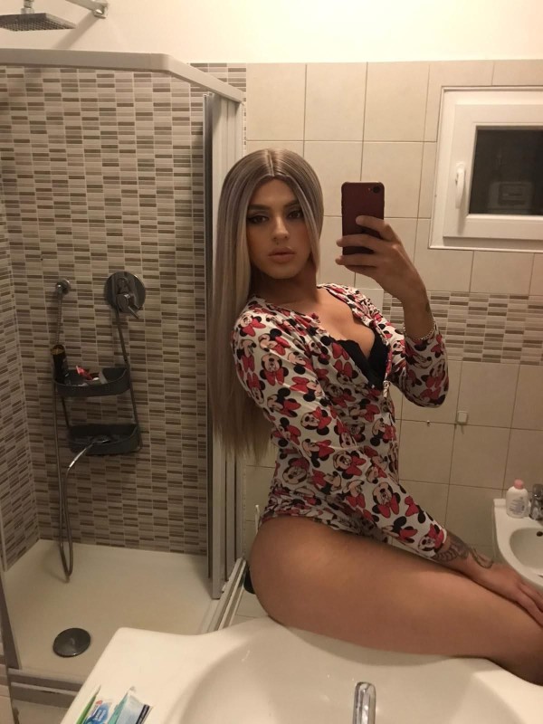 Kylie Latina Morbosa y cañera Diosa del placer