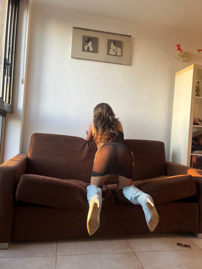 CHICA CD LATINA RECIEN LLEGADA A BILBAO