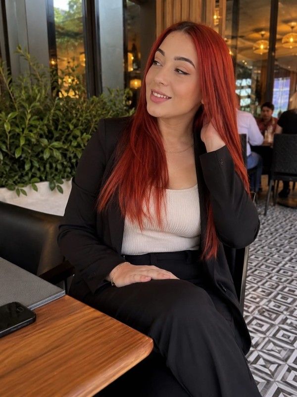 RICA VENEZOLANA CON GANAS DE TODA FULL FIESTERA