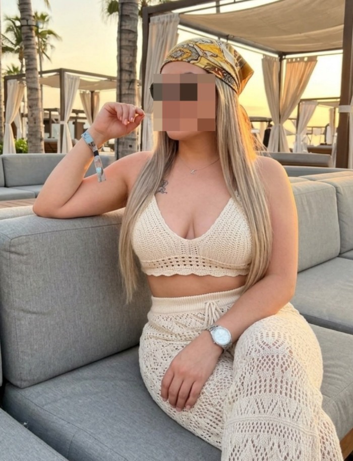 EN CALLE SALAMANCA MUJER DELICIOSA FIESTERA