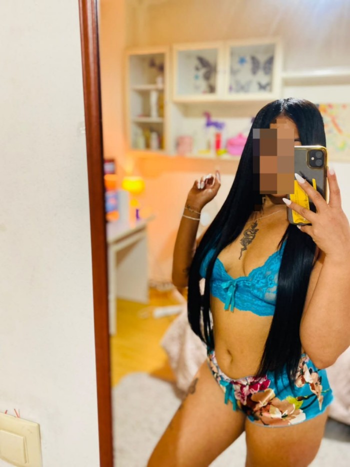 HERMOSA SENSUAL ARDIENTE ADICTA AL SEXO