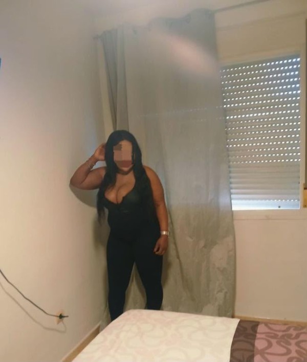 SILVIA— 35 AÑOS, BRASILEÑA EXÓTICA EN CHICLANA DE LA FRONTERA