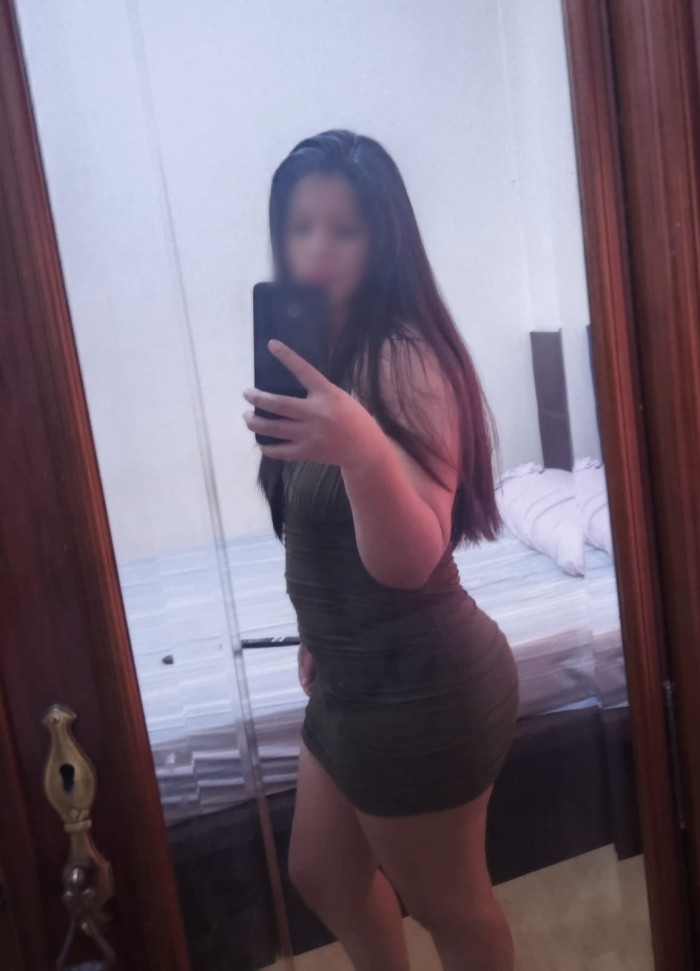 QUIERO SER SU PERRA POR TODA LA NOCHE!!