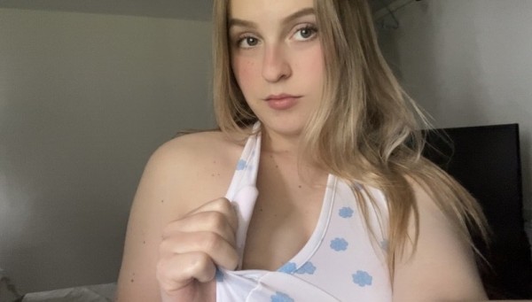 RECIÉN LLEGADA JOVENCITA DELICIOSA ME CORRO A CHORROS – ZAMORA