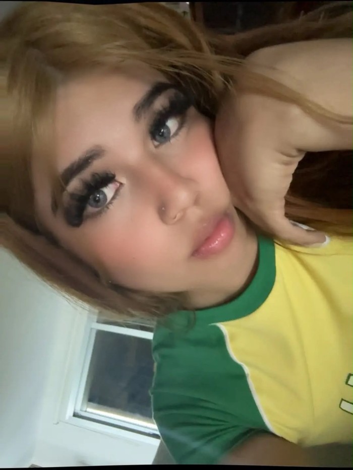 Jovencita sensual sumisa muy fiestera recien llegada a mallorca
