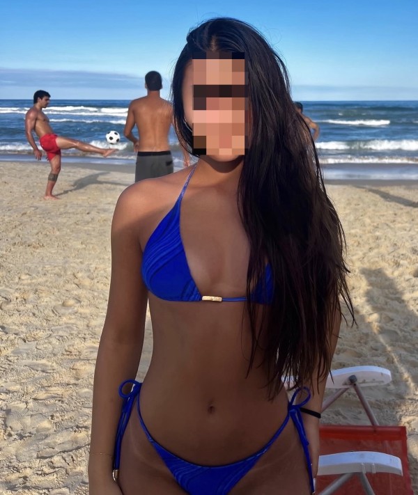LATINA DE LUJO CARIÑOSA , DULCE Y ESPECTACULAR