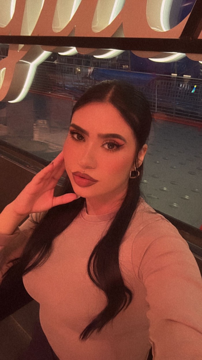 Bonita colombiana tatuada – Salidas 24 horas