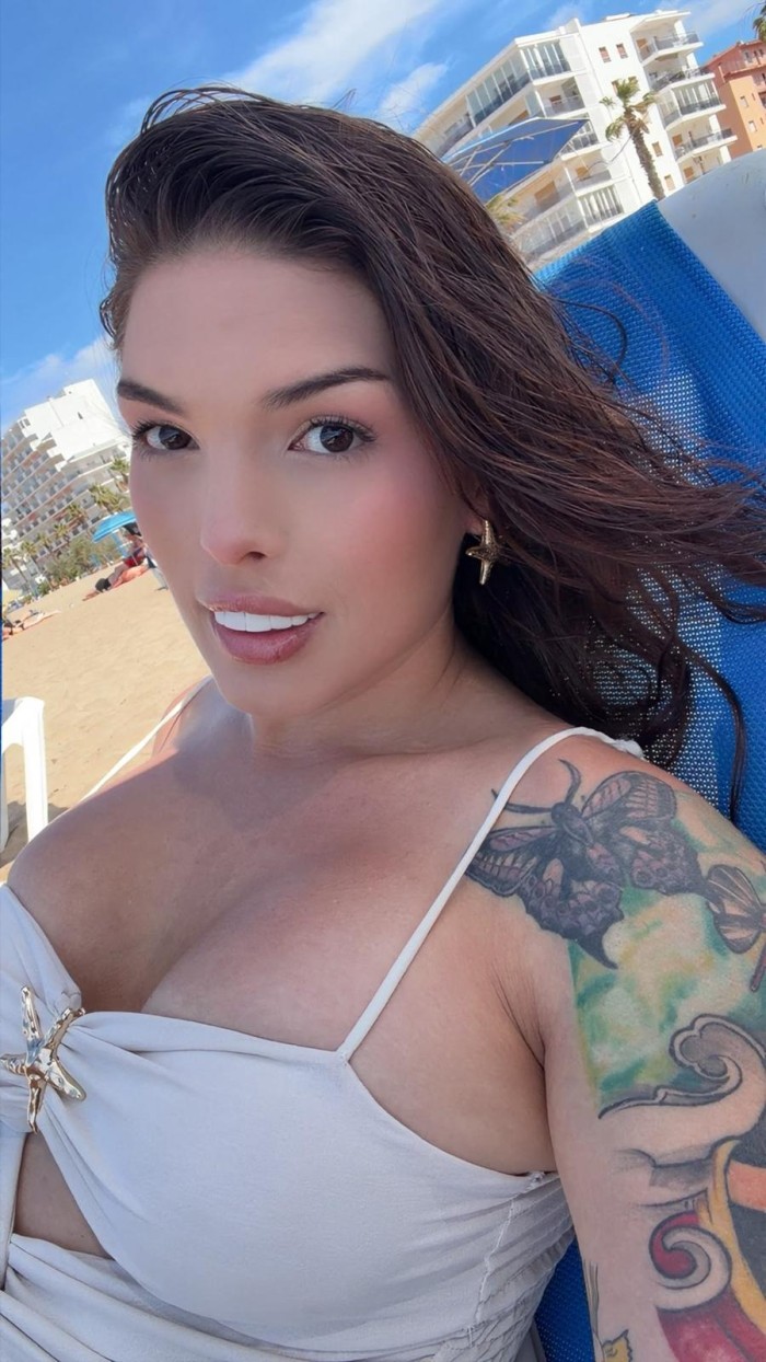 Lía Caliente