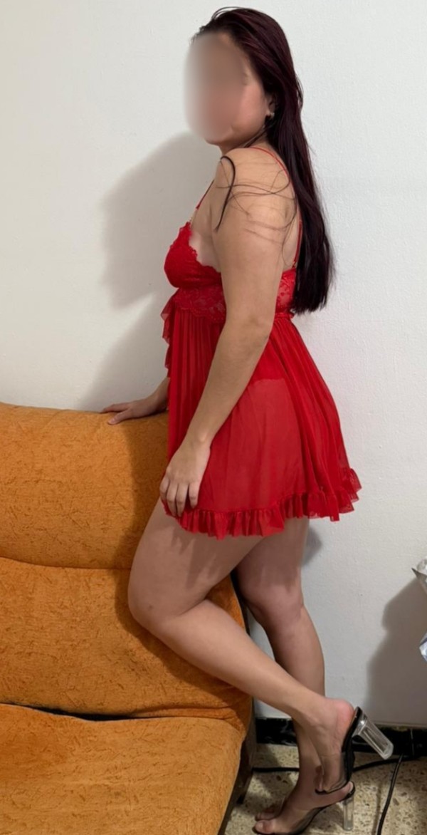 QUE HAY MáS DULCE QUE MIS CARICIAS Y MIS PLACERES