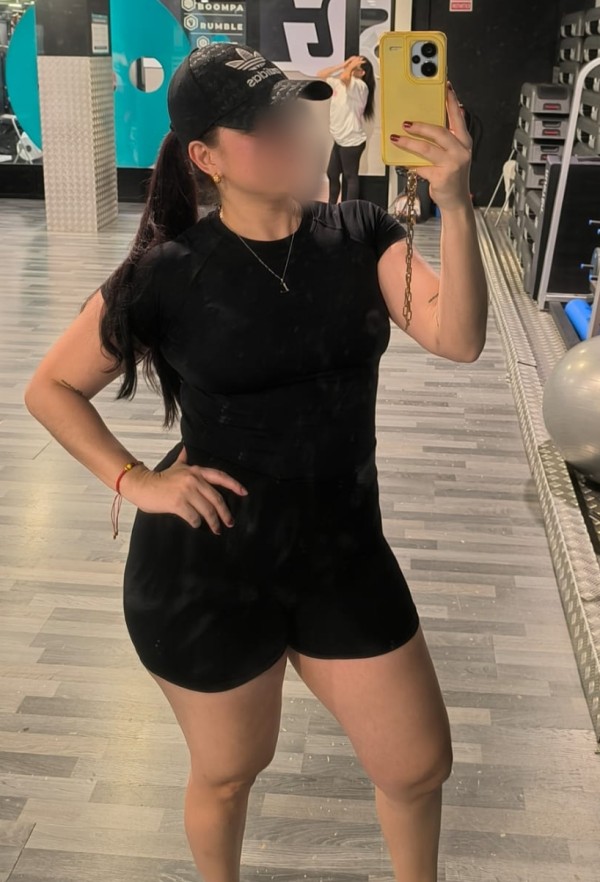QUE HAY MáS DULCE QUE MIS CARICIAS Y MIS PLACERES