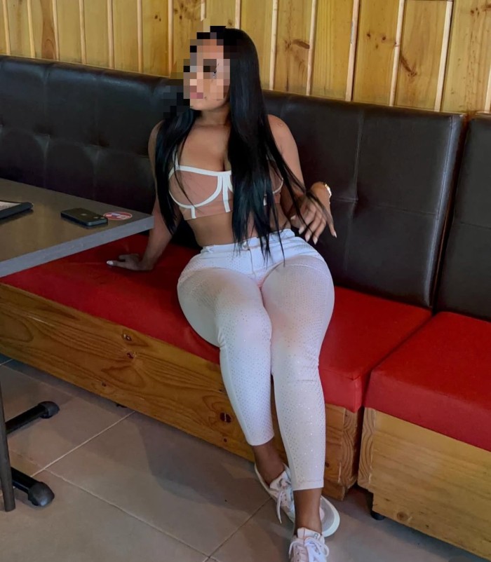 ARDIENTE SENSUAL APASIONADA BOMBA DE SEXO