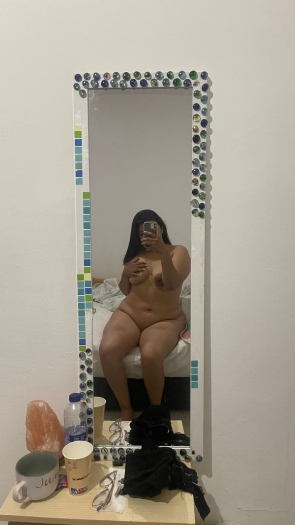 BARBARA, ENCANTADORA VENEZOLANA EN GRANADA CAPITAL