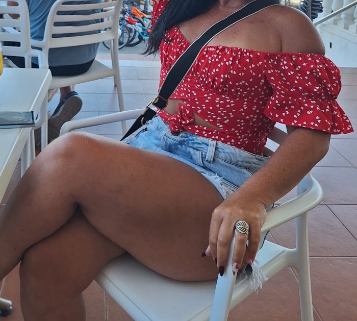 NOVEDAD EN OROPESA! ATRACTIVA BRASILEÑA