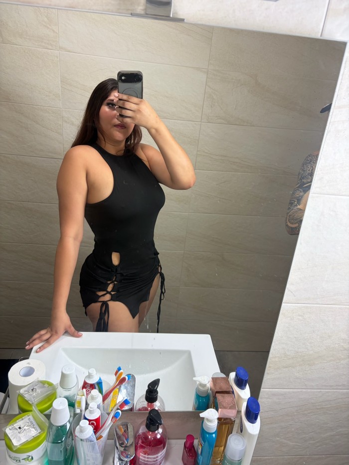 Amy tú bombón latino bebé recién llegada en Talave
