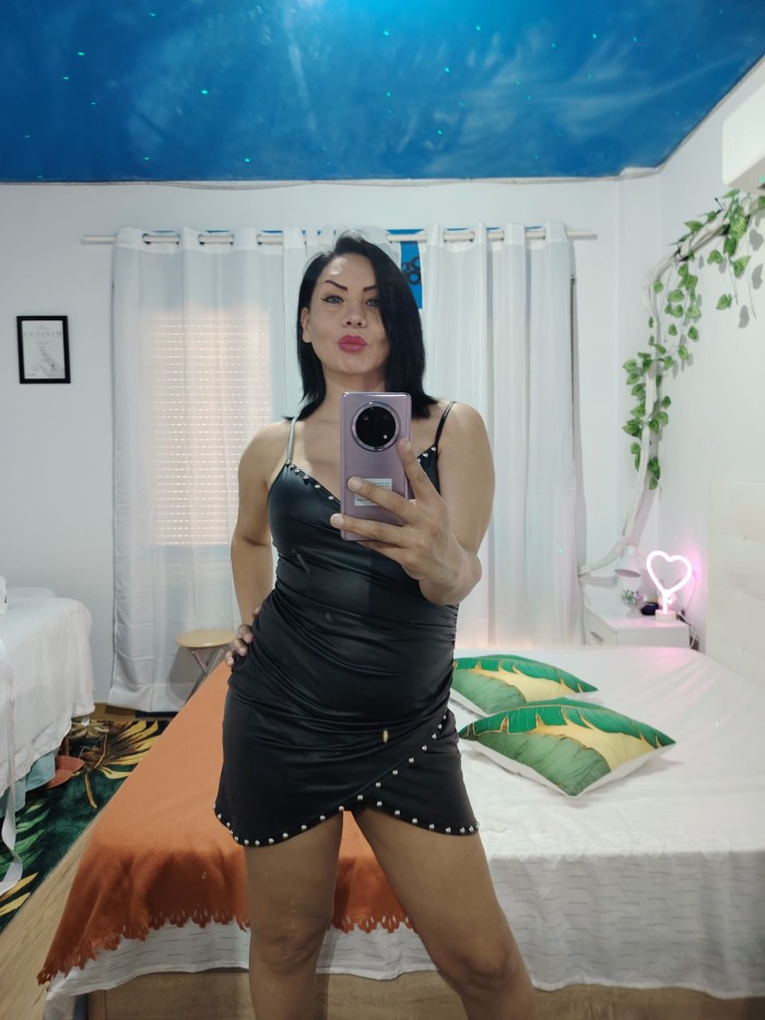 CLAUDIA, ARGENTINA MUY ARDIENTE