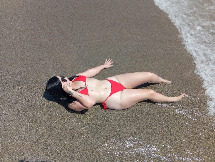 JOVENCITA CALIENTE NUEVA EN ALMERIA