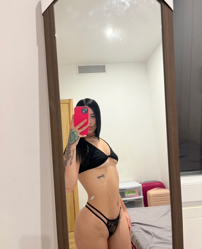 SAMANTHA LATINA ENCANTADORA CACHONDA