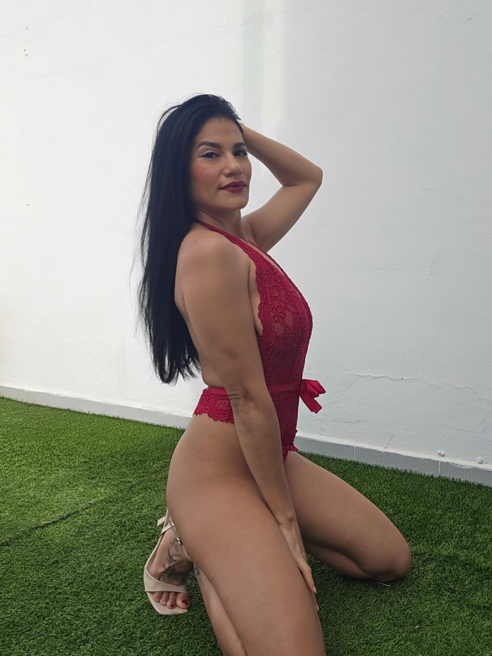 SCORT CON GANAS DE JUGAR EN TU CAMA