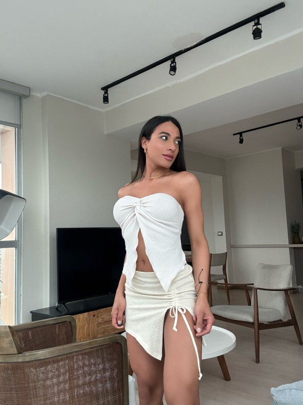 DAHIANA FITNESS – PURO PLACER Y VICIO – FIESTERA