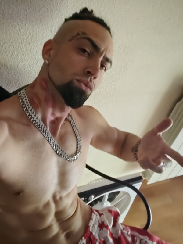 Trabajo mutuo ,hacer fotos,videos,sexo