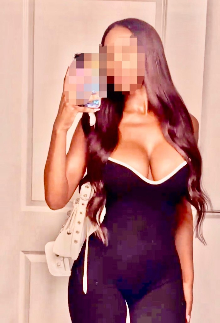 NOVEDAD Sandra española Masajista, fisio fiestera EN BURGOS