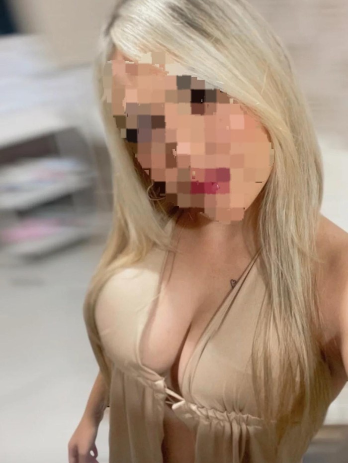 LA MAS CALIENTE Y MORBOSA DE TORREMOLINOS