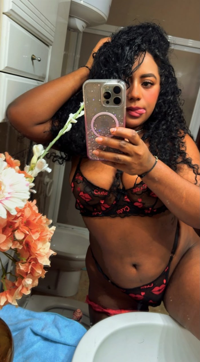 NOVEDAD JADE!! MORBOSA CARIÑOSA COMPLACIENTE DISCRETA EN ISLA CHICA